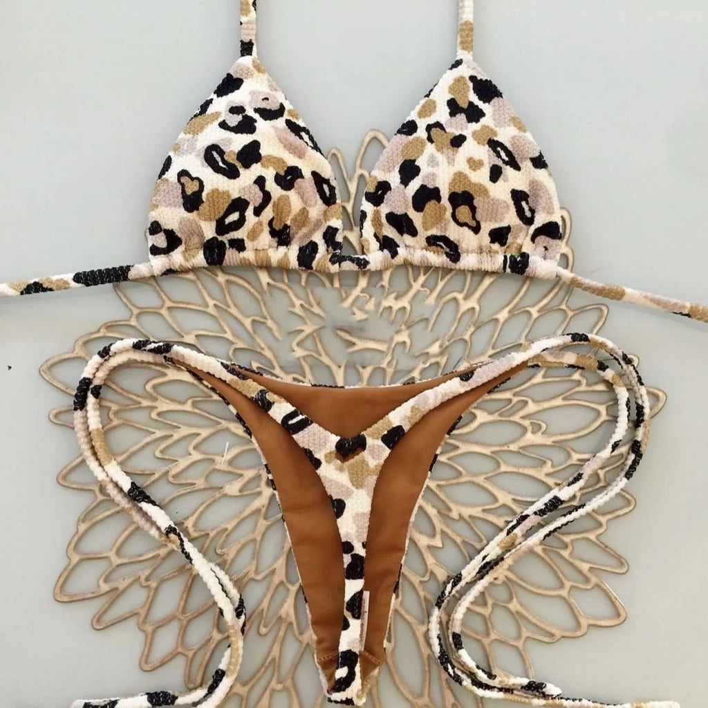Women's printed quick-dry bikini set with high elasticity nylon fabric and cotton lining for swimming