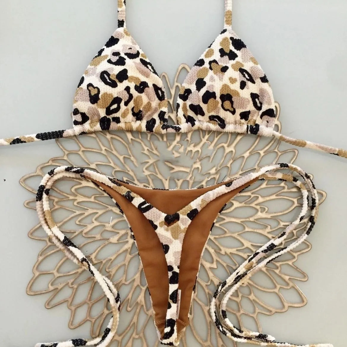 Women's printed quick-dry bikini set with high elasticity nylon fabric and cotton lining for swimming