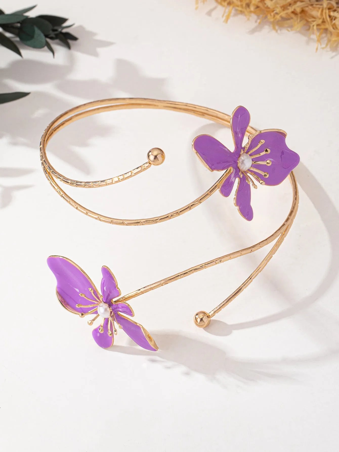 Alloy hollow armband with fashion pattern designs in pink or purple colour options