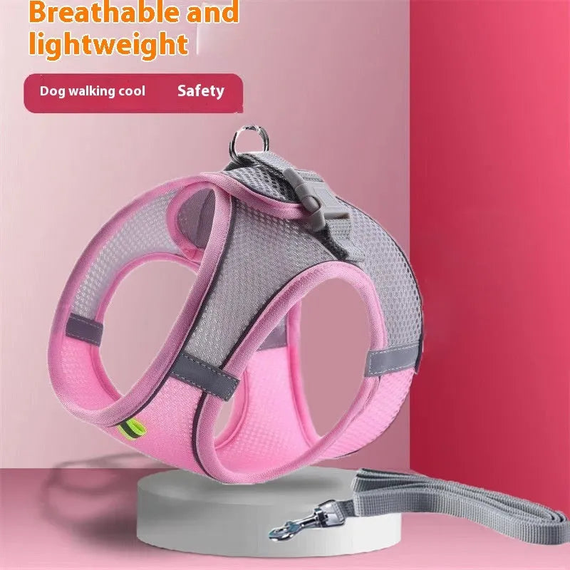 Breathable mesh reflective adjustable cat and dog chest strap harness with 1.5 m hand holding rope