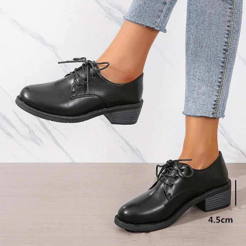 Black women's work shoes with thick rubber sole and chunky 3-5cm heel