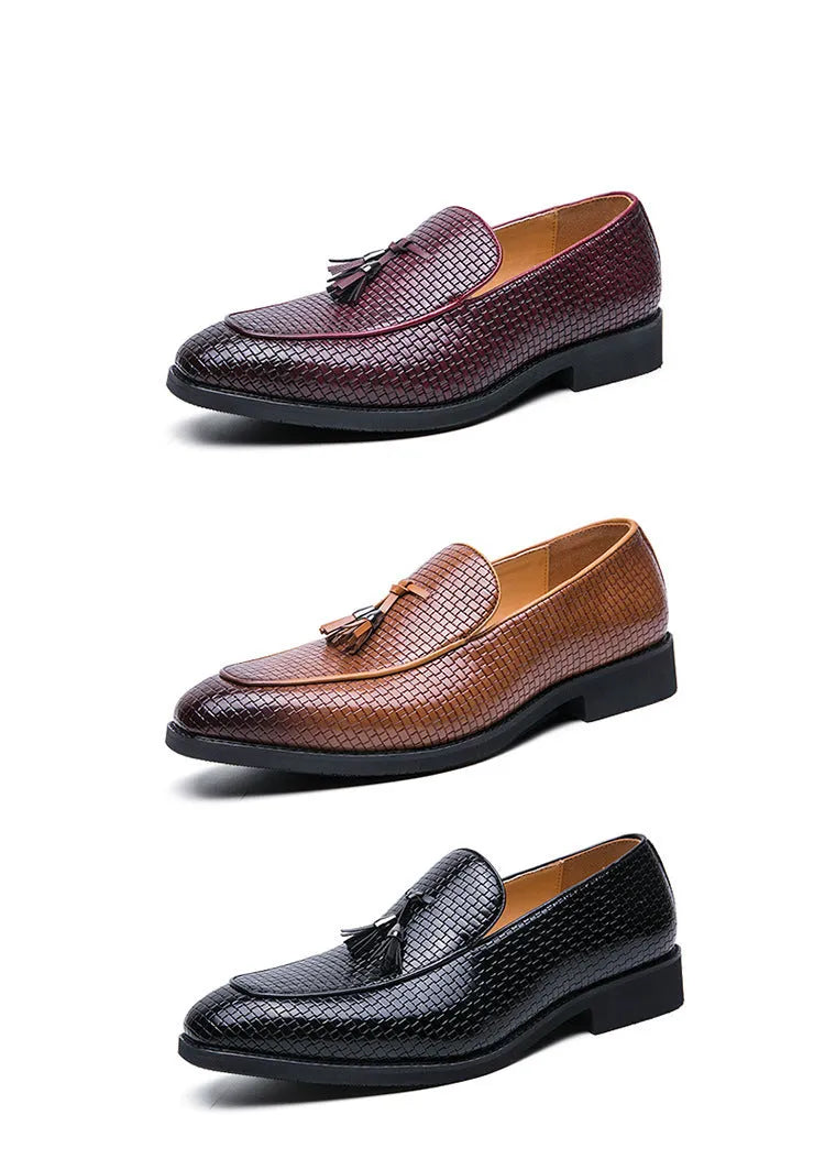 Men's pointed toe slip-on business shoes with tassel detail in artificial PU material