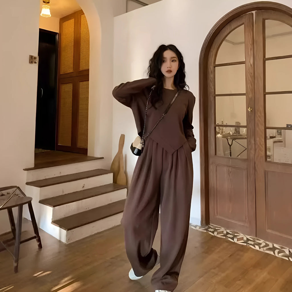 Women's loose fit casual sports suit set in solid khaki colour with long sleeves