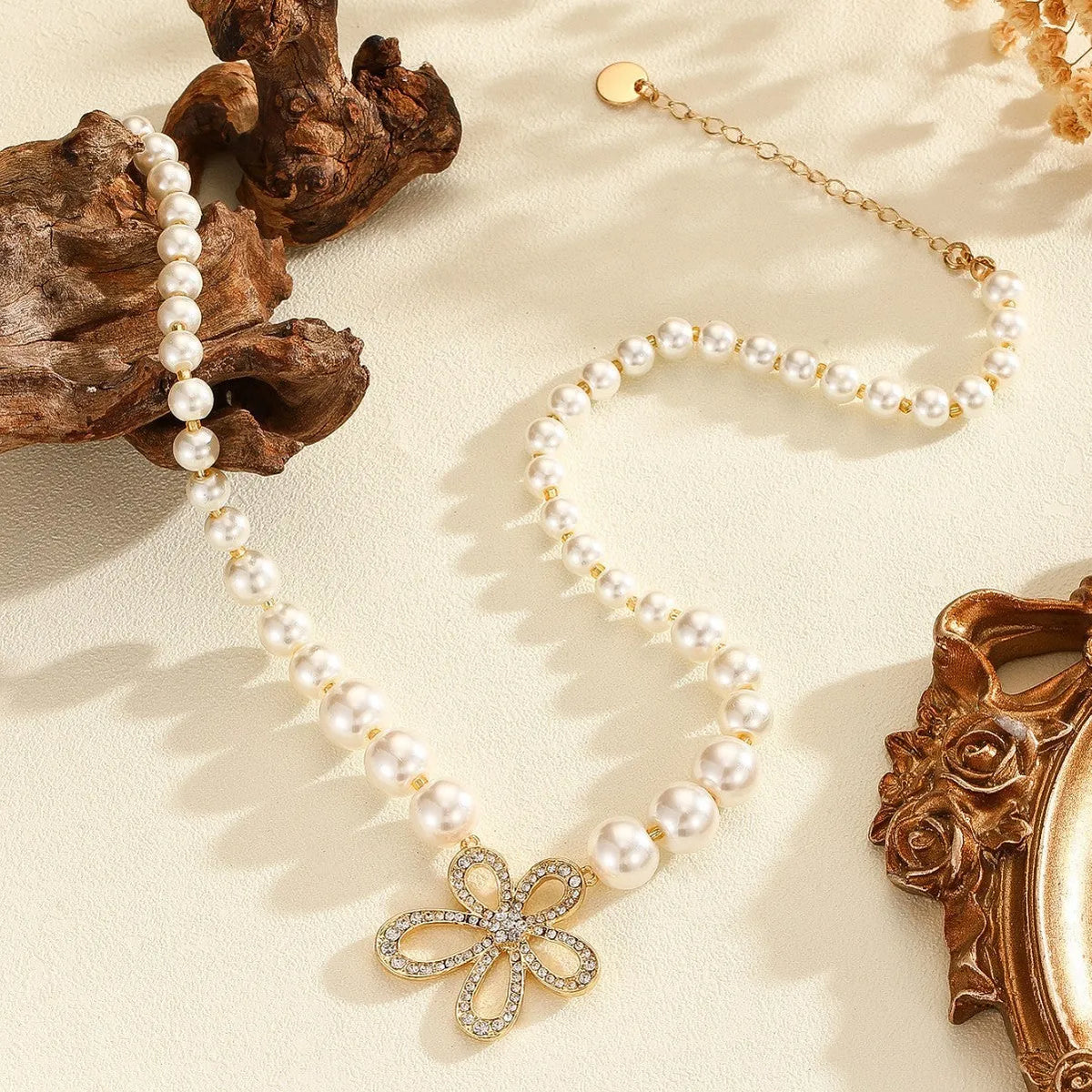 French romantic flower pendant necklace with adjustable chain and floral charm in style option 1