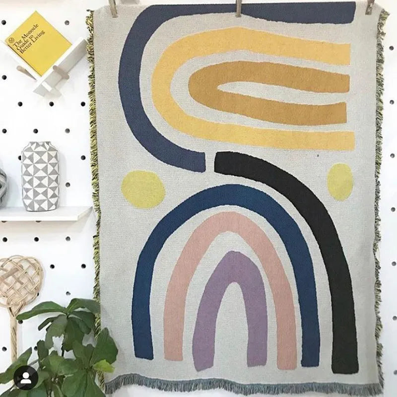 Rainbow geometric blanket tapestry in polyester cotton, available in 120x150cm and 150x210cm sizes