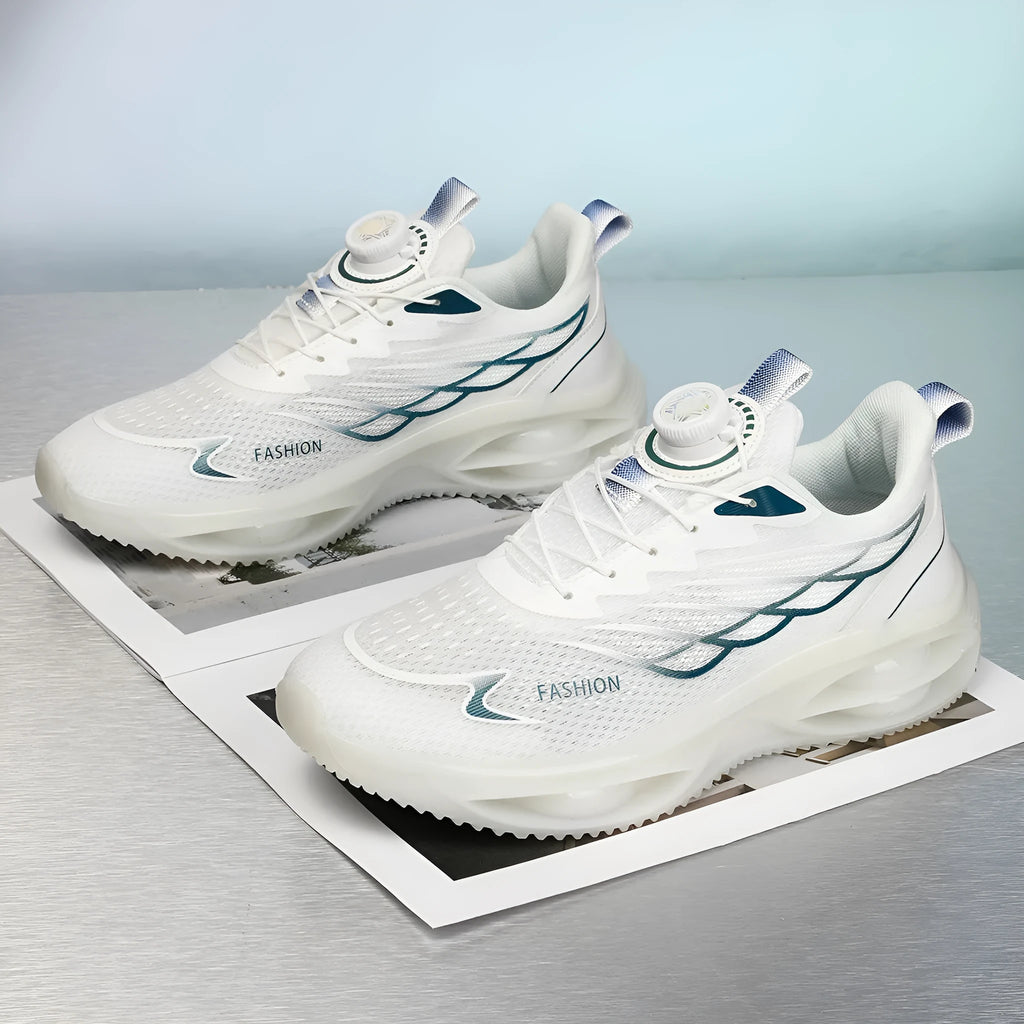 Casual low-top running shoes in sky blue with breathable mesh upper and rubber sole