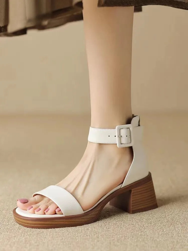 Women's retro platform high heels with ankle strap in white or khaki colours