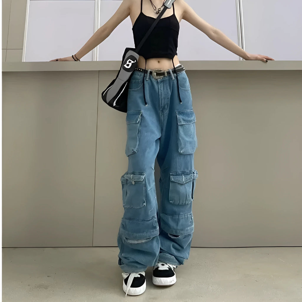 Women's blue tie-dyed wide-leg high-waist jeans with multiple pockets on a mannequin.