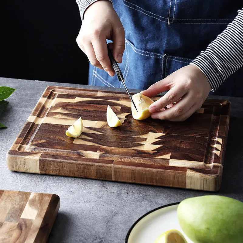 Brown acacia solid wood cutting board with 3cm thickness for kitchen food preparation