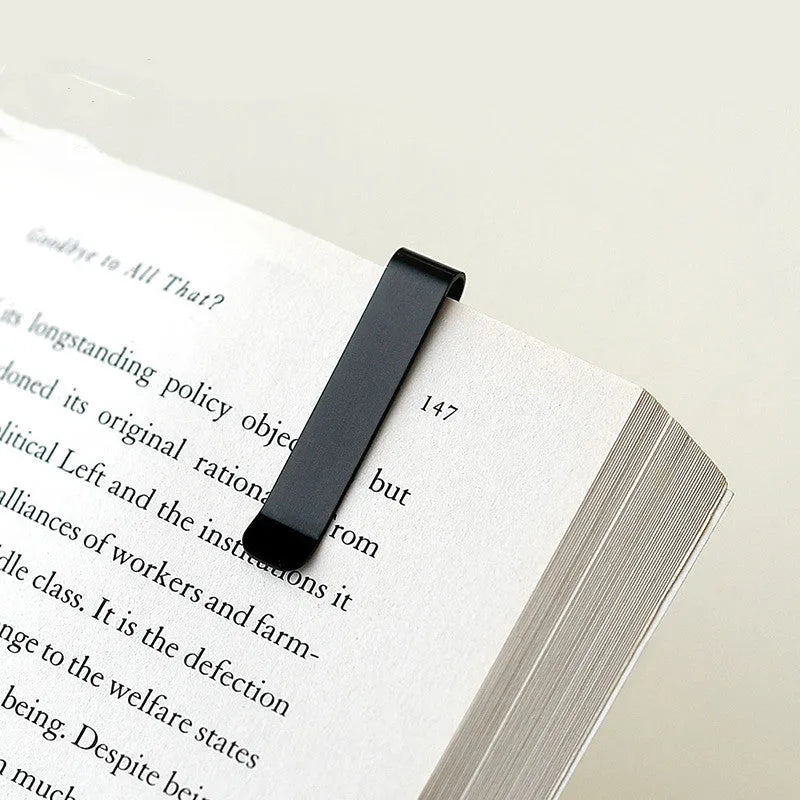 Retro aluminium bookmark ruler with 15cm laser engraved scale in black or silver