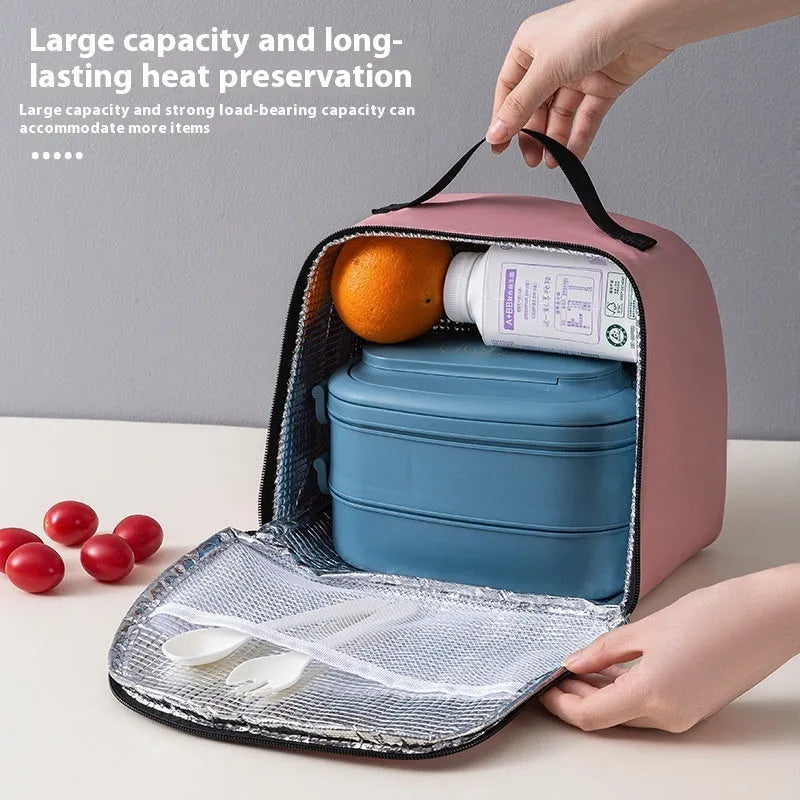 Insulated lunch box bag in textured cloth fabric with large capacity for bento meals