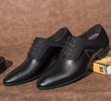 Men's black Oxford shoe with artificial PU upper and rubber sole, business casual style