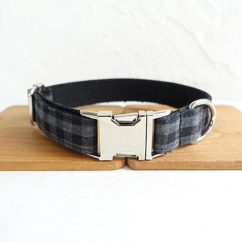 Black polyester pet leash training dog leash with rope strap and collar chain ring, available in sizes XS to XL.