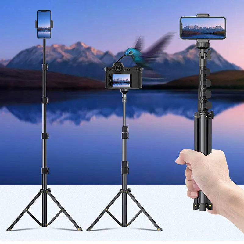 Black aluminium selfie stick tripod collapsed to 45cm height compatible with Apple iPhones