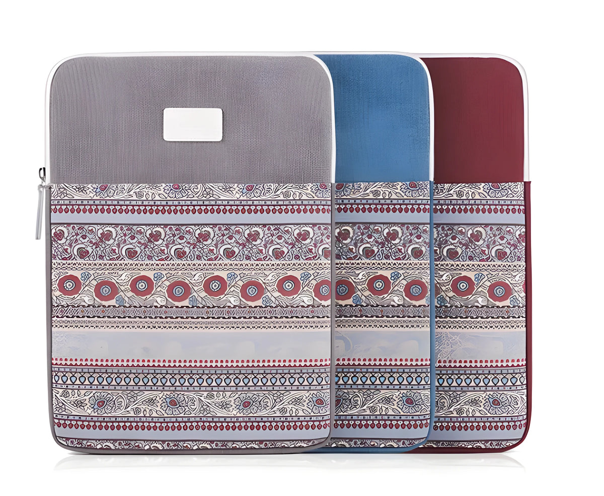 Canvas laptop sleeve bag in 11, 13, 14 or 15 inch size with listed centimetre dimensions