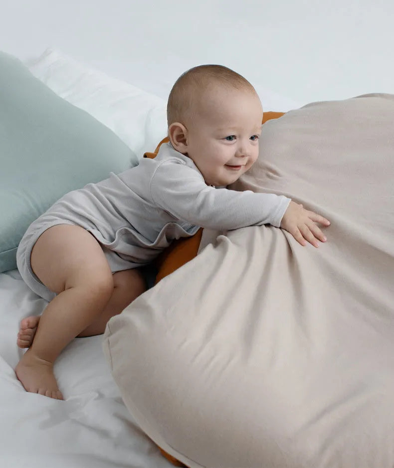 75x45cm cotton baby nest bed with bionic design for newborns, available in multiple colours