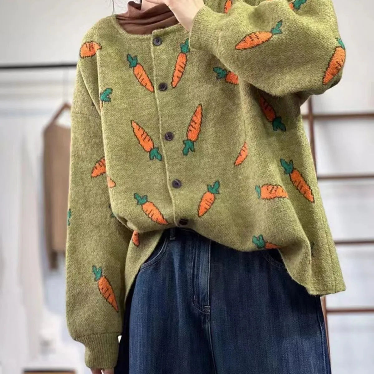 Mori artistic printing cardigan sweater with colour contrast design and loose fit