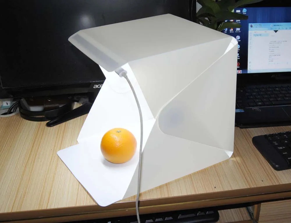 40cm folding studio LED soft light box with adjustable colour temperature and six coloured background cloths