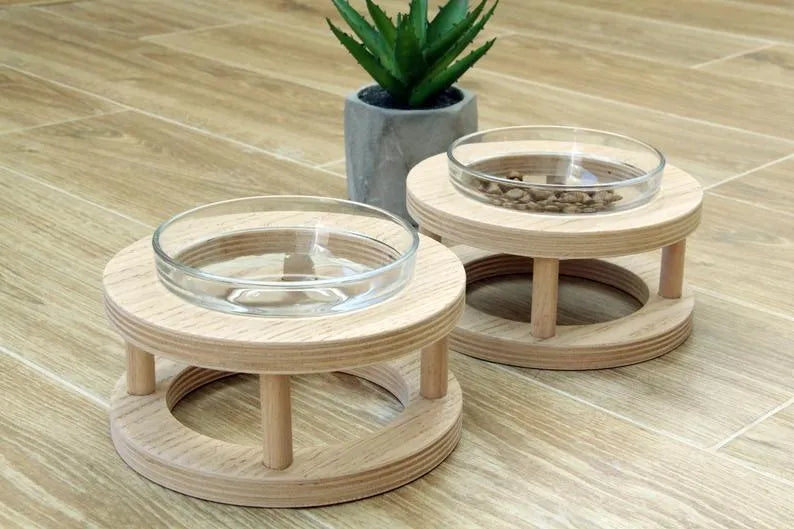 Wooden pet bowl rack with glass bowl in size S, M or L for cats and small dogs