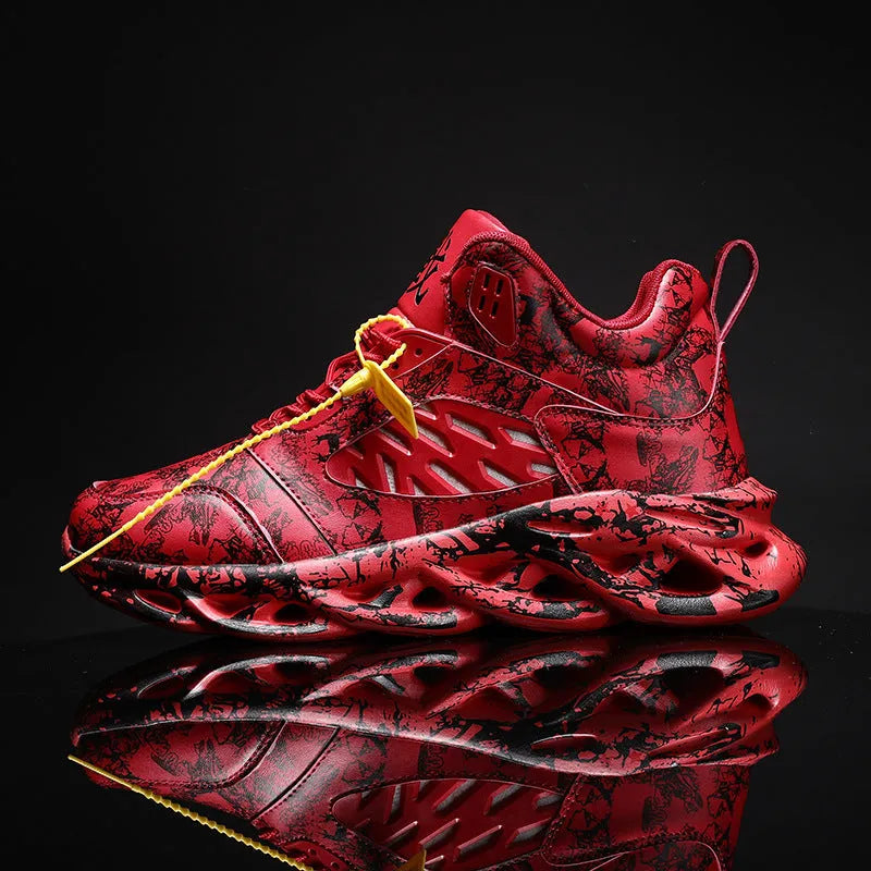 Men's camouflage sports shoes in black, green, red or white, synthetic leather upper, sizes 39-46.
