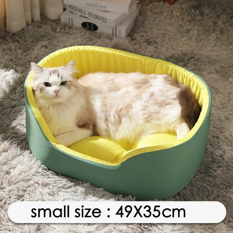 Washable cloth pet kennel in black or green, available in S M L sizes for winter warmth