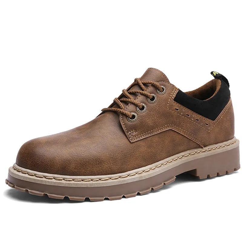 Men's round-toe casual shoes with front tie closure in black, brown and dark brown options