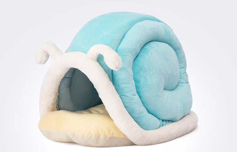Soft PP cotton cat bed in Bread Tiger colour with inside cushion on a wooden floor