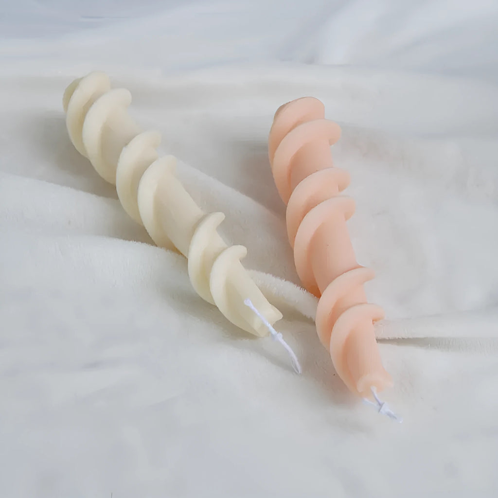 Spiral lace rod silicone candle mould with rotating screw mechanism for DIY candle making