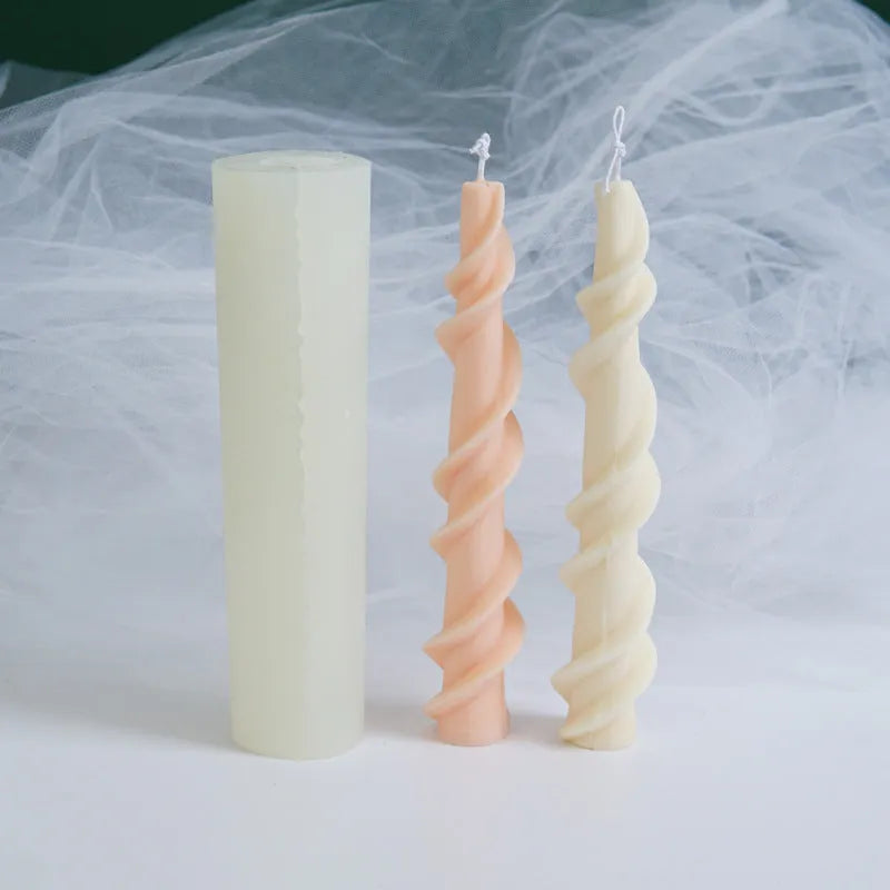 Spiral lace rod silicone candle mould with rotating screw mechanism for DIY candle making