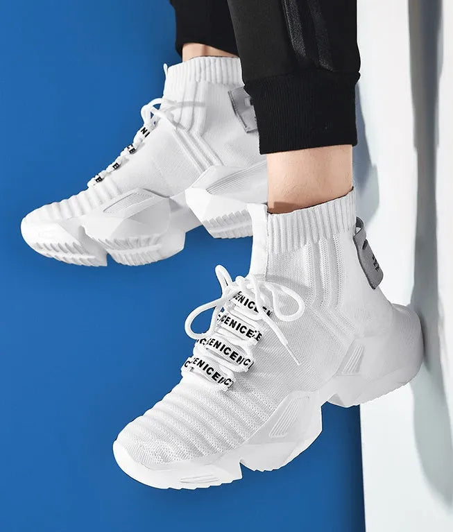 Men's black and white casual sports shoes with mesh lining available in sizes EU 39 to EU 47