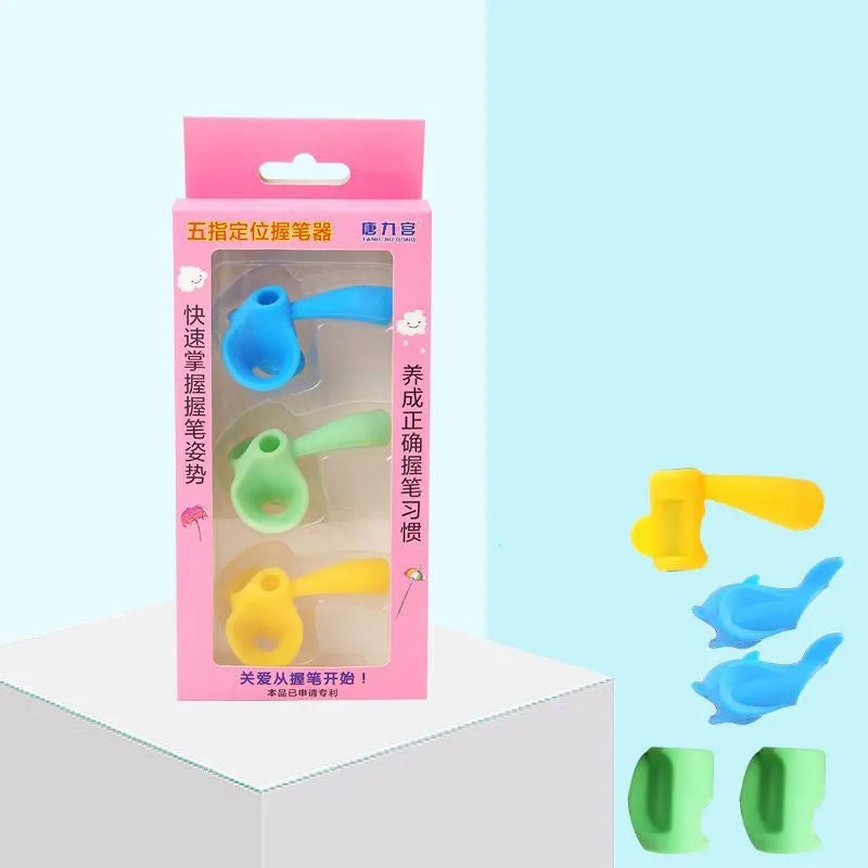 Children pen holder orthosis set for writing correction in mixed colours for boys and girls kindergarten