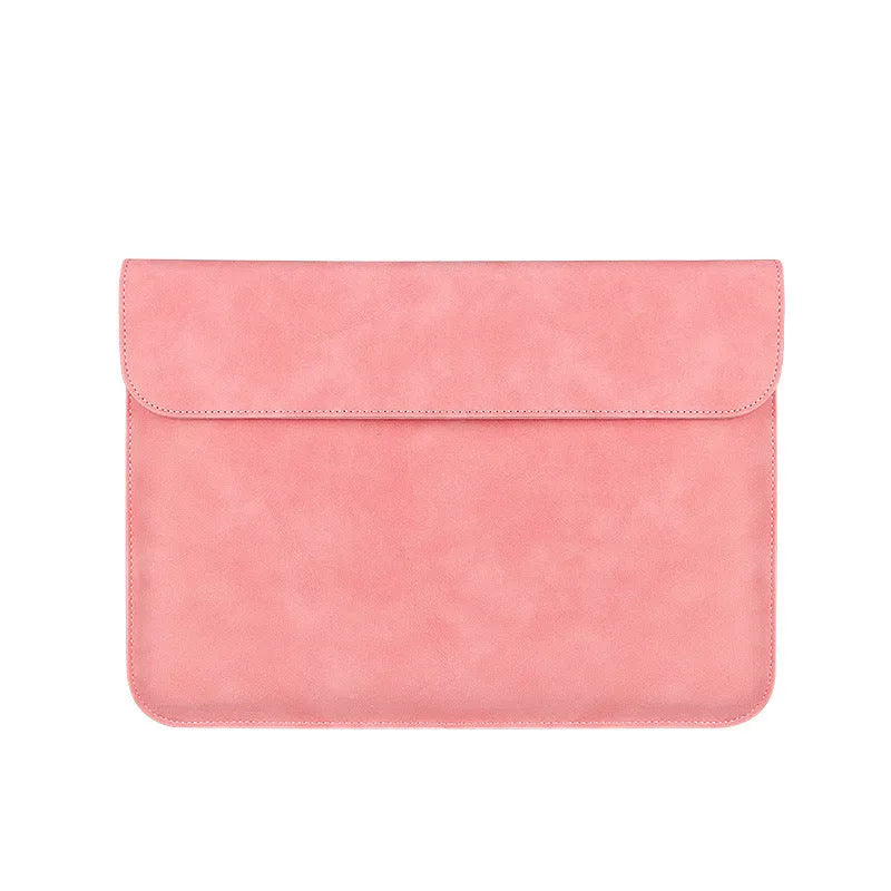LLANO sheepskin laptop sleeve with lock, compatible with MacBook Air Pro 11-16 inch, in brown, grey, light grey or pink.