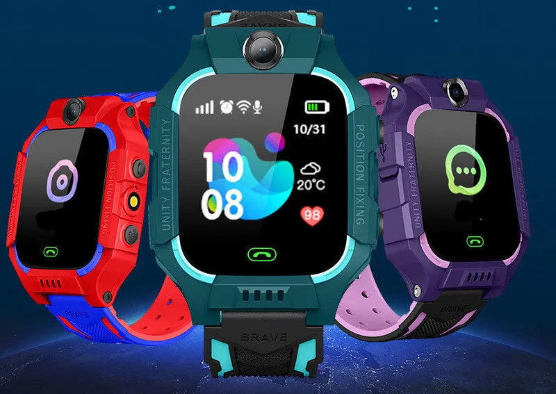 Z6 Q19 children's smart watch with GPS in green, showing the 1.44-inch touch screen on a wrist.