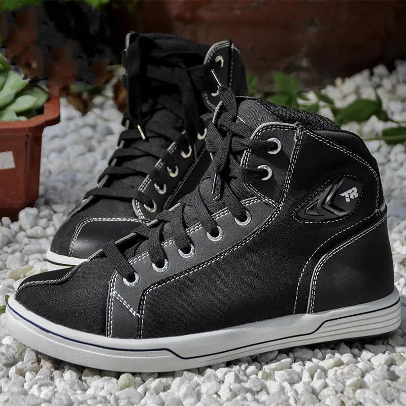 Men's black and grey motorcycle casual short boots with shock absorption for summer riding