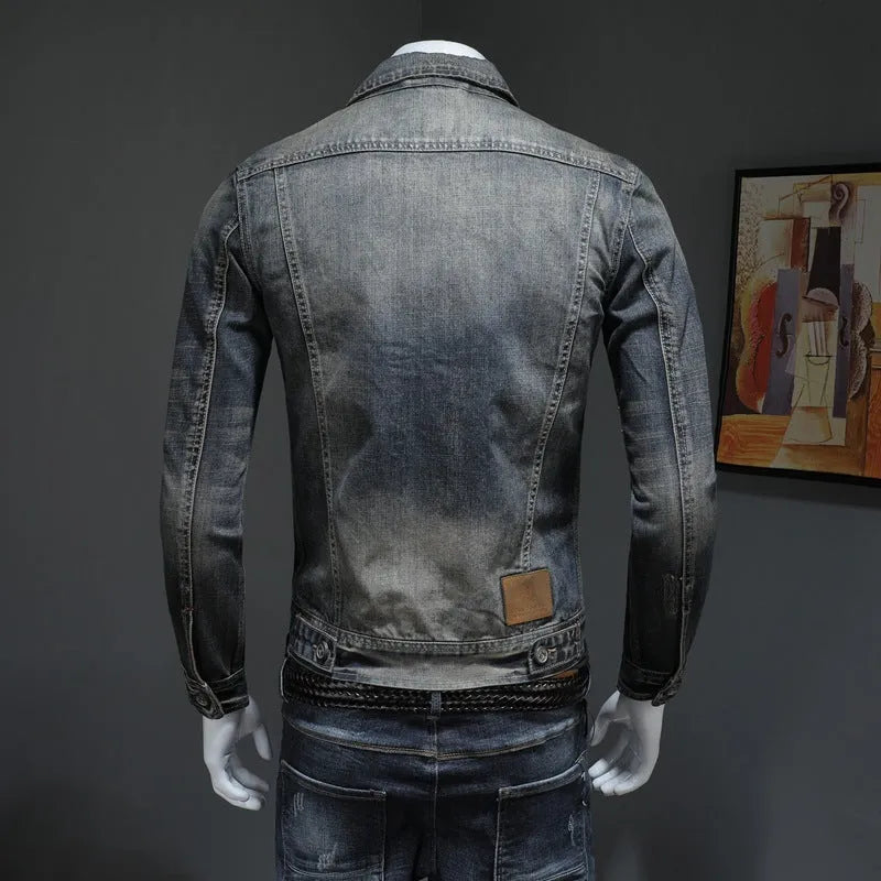 Men's plus size denim jacket in denim colour with oblique hem and side slit pockets, sizes M to 5XL