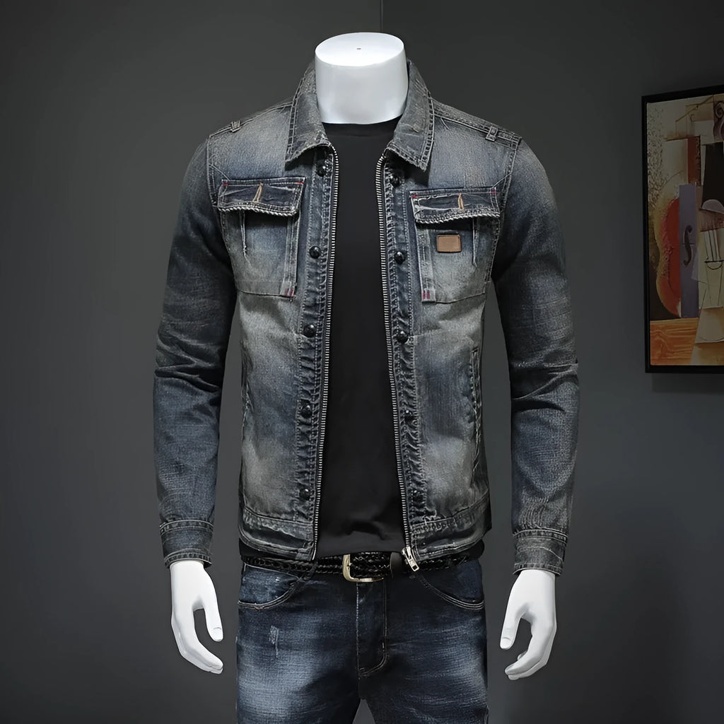 Men's plus size denim jacket in denim colour with oblique hem and side slit pockets, sizes M to 5XL