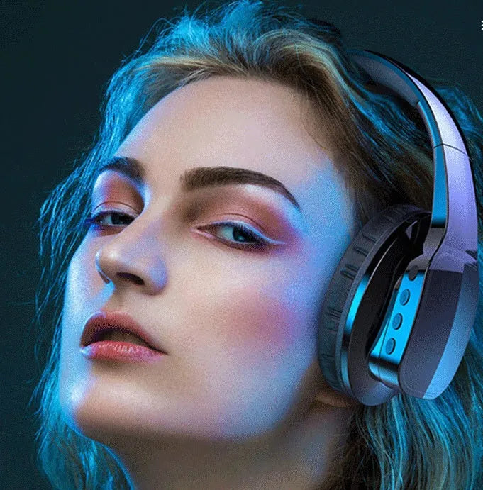 Head-mounted folding Bluetooth 5.0 stereo headset with subwoofer, battery display, in black, red, or white.