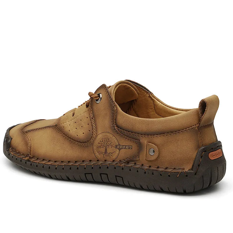 Men's plain pattern casual leather shoes with round toe and microfiber upper