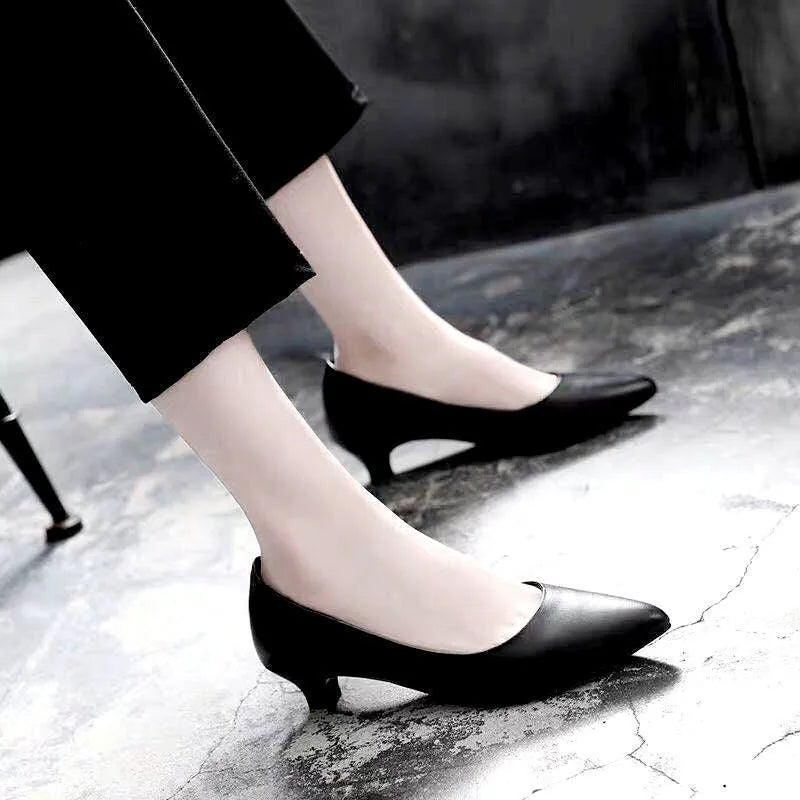 Women's crystal bridal shoes with PU upper in black or silver with stiletto heels
