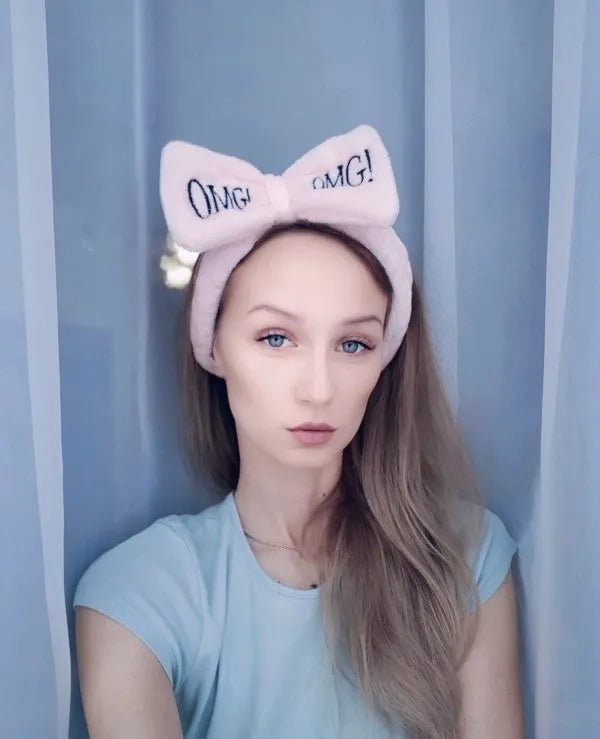 Coral velvet butterfly end cloth hair band for women in pink with letter design