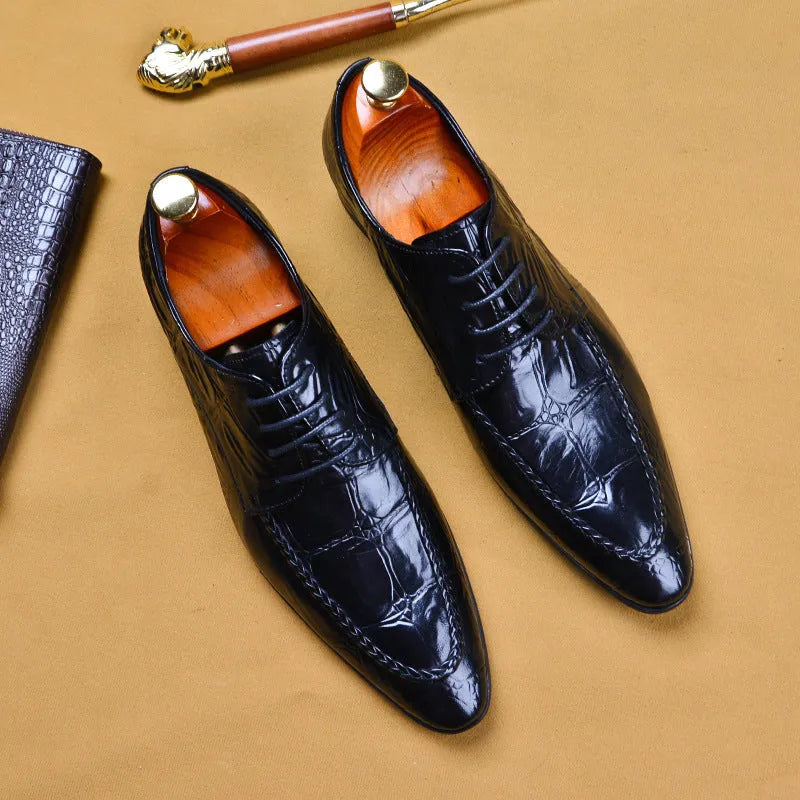 Men's black and brown leather shoes with alligator pattern and horse bit buckle in British business style