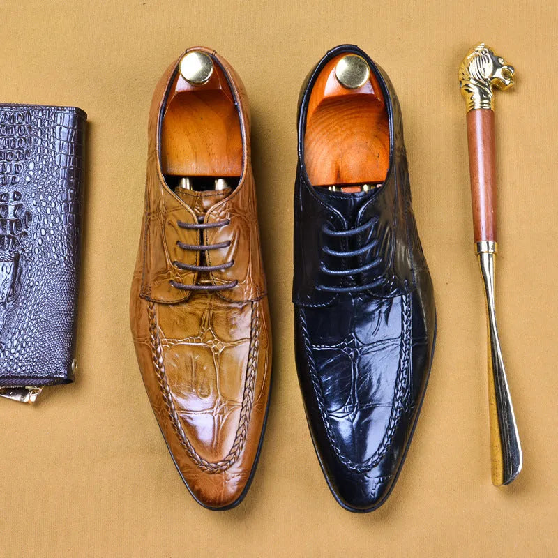 Men's black and brown leather shoes with alligator pattern and horse bit buckle in British business style