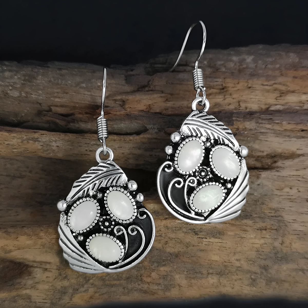Antique silver leaf feather and shell moonstone drop earrings, 41mm x 20mm alloy retro style