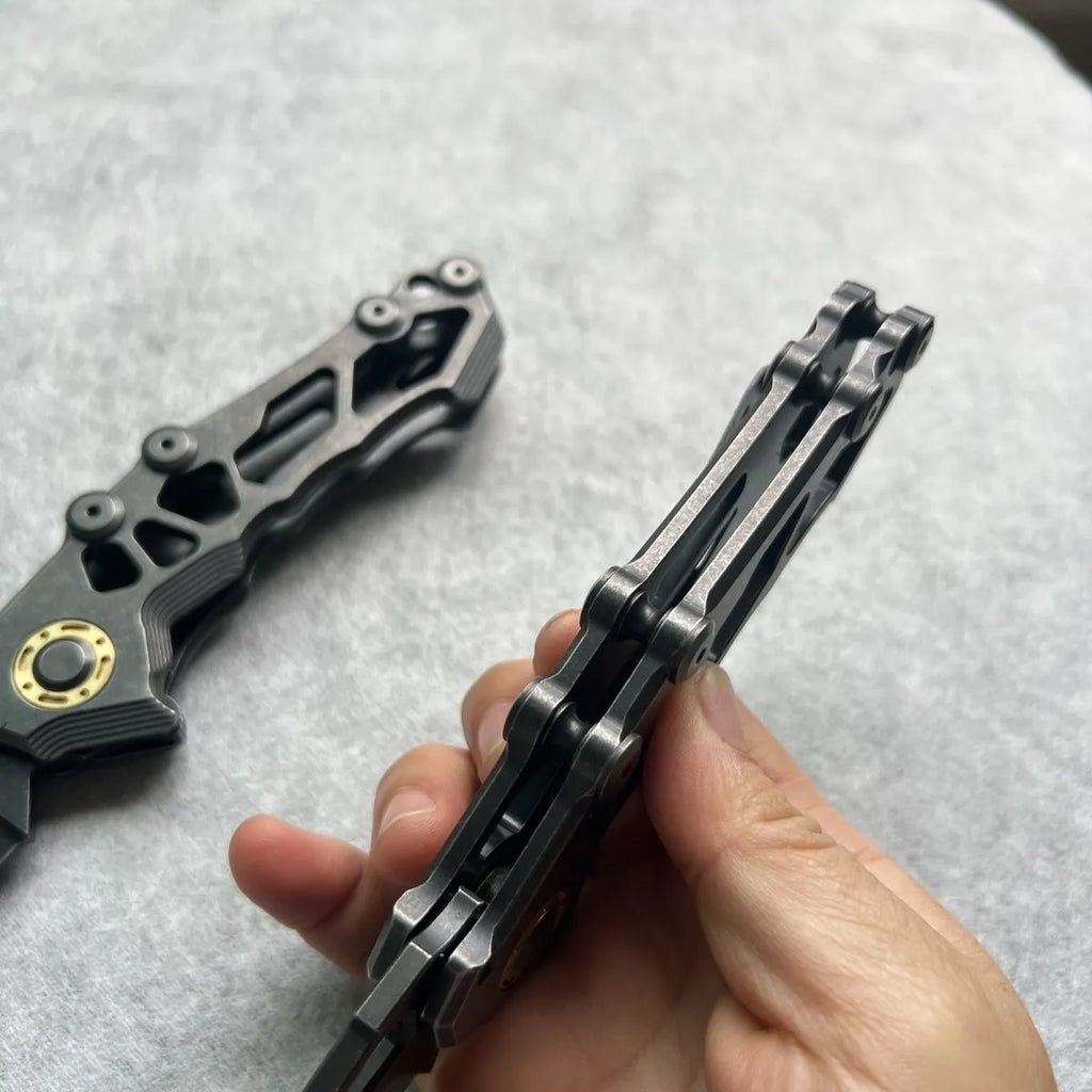 D2 steel folding knife with 9cm blade and 120mm handle for outdoor camping and hiking