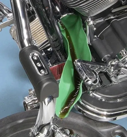 Flexible plastic oil draining funnel tool with mouldable edges, green, available in S 37x17cm and L 50x20cm