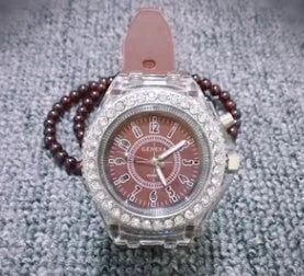 Women's luminous quartz watch with colourful silicone strap and 43mm round dial
