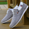 Hemp upper autumn sailing shoes in black with car suture pattern and shallow mouth
