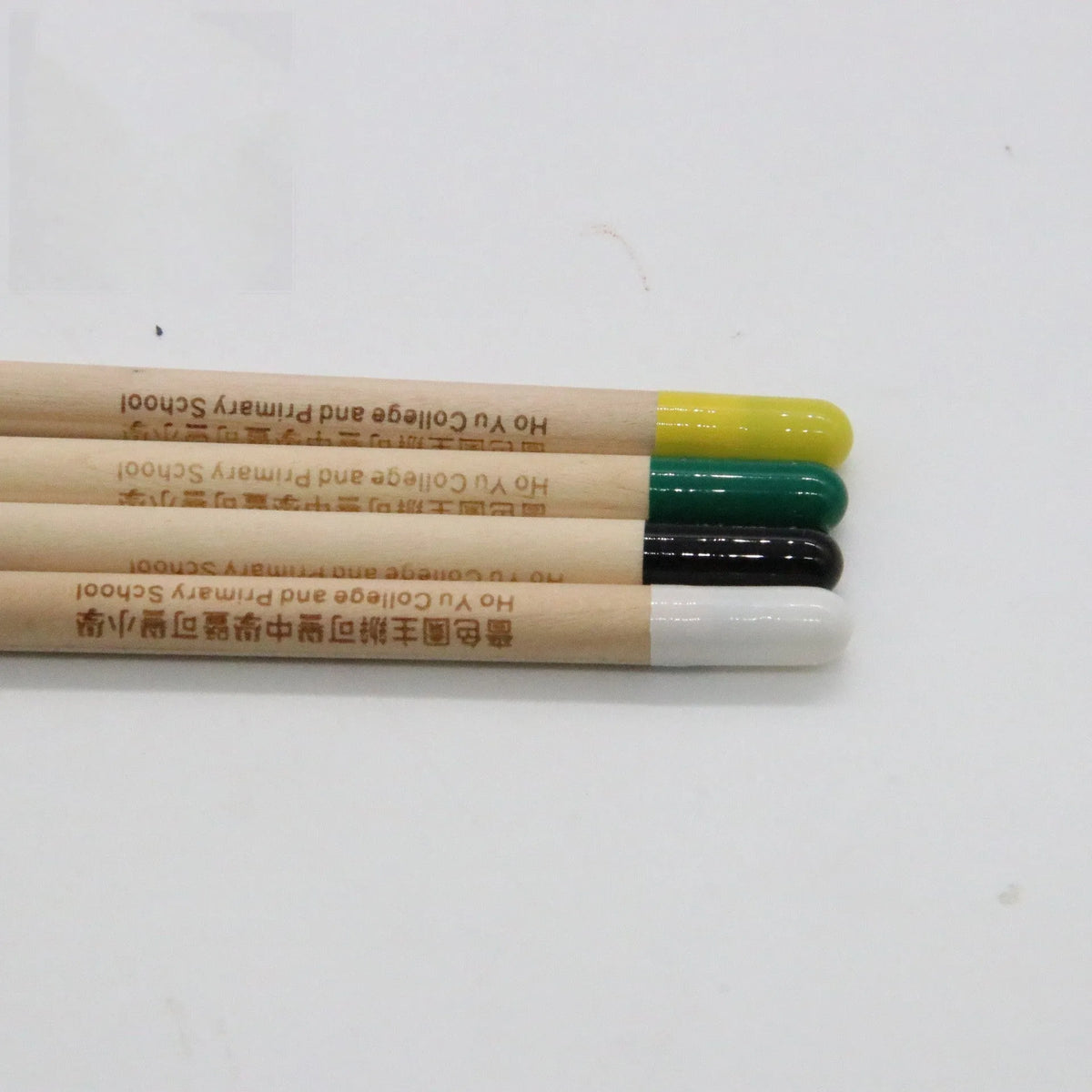Seed pencil with plantable capsule in various colours containing herb, flower or vegetable seeds