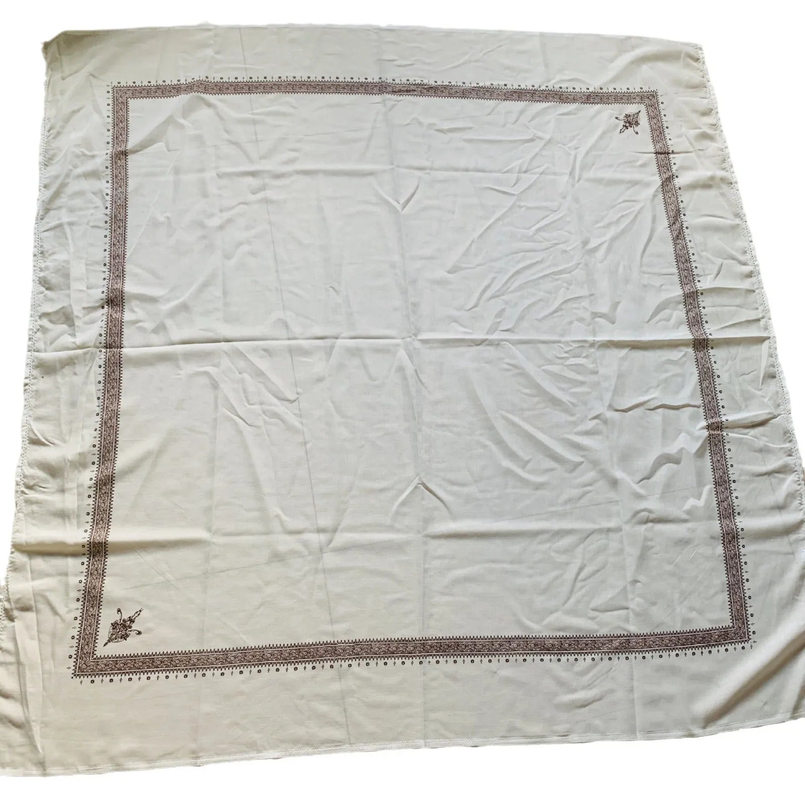 Printed square polyester scarf measuring 138x138cm in multiple colour options