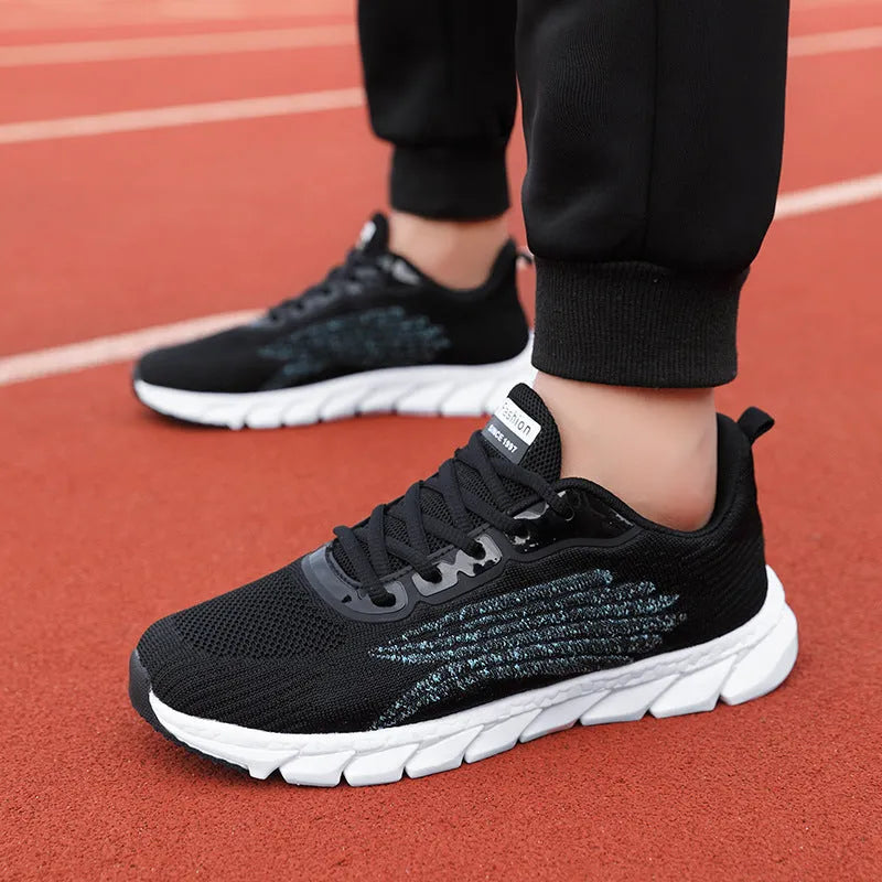 Unisex flyknit running shoes with mesh lining and EVA sole in white, black or pink, sizes 35-44